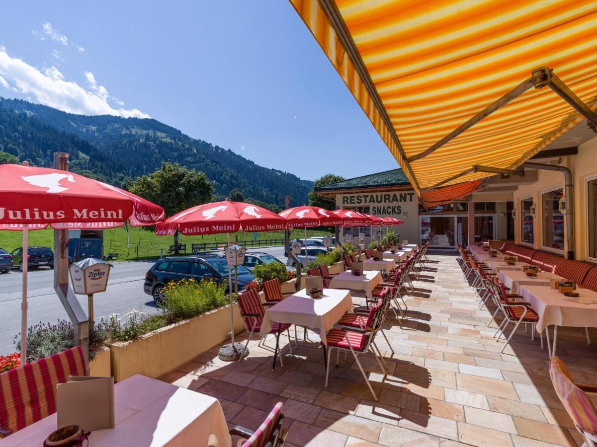 Hotel Harfenwirt Вильдшёнау Экстерьер фото