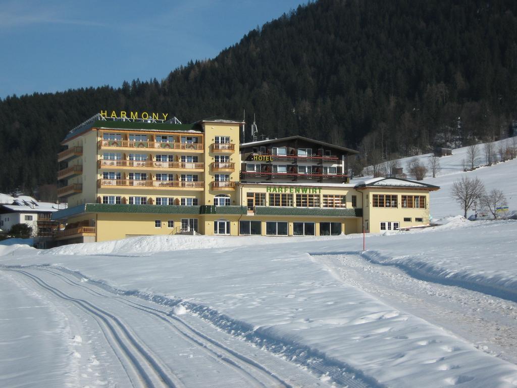 Hotel Harfenwirt Вильдшёнау Экстерьер фото